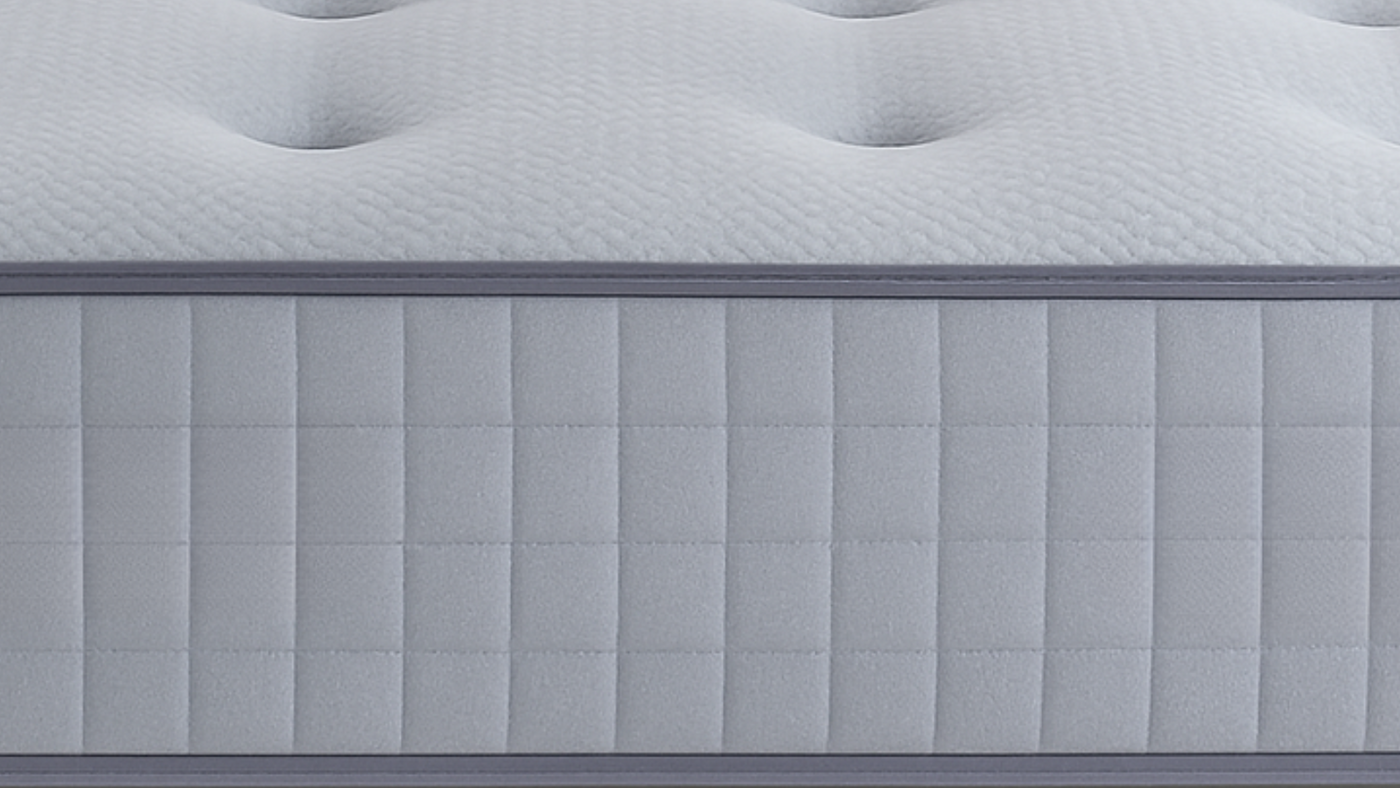 Resti Halo Mattress - 12.5g Spring - Open Coil - Turnable & Tufted - 24cm Depth